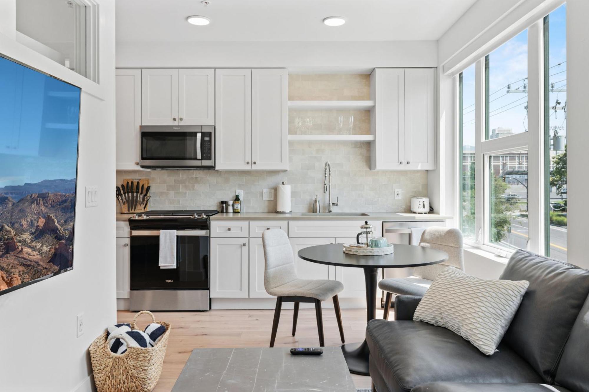 Apartament Outstanding Amenities-New Complex- Downtown Luxury Salt Lake City Zewnętrze zdjęcie